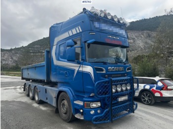Камион со кука за подигање SCANIA R 580
