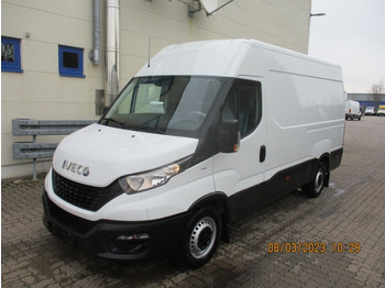 Товарно комбе IVECO Daily 35s16