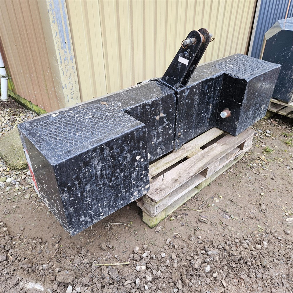 Трактор CASE IH 1.500 kg: слика 4