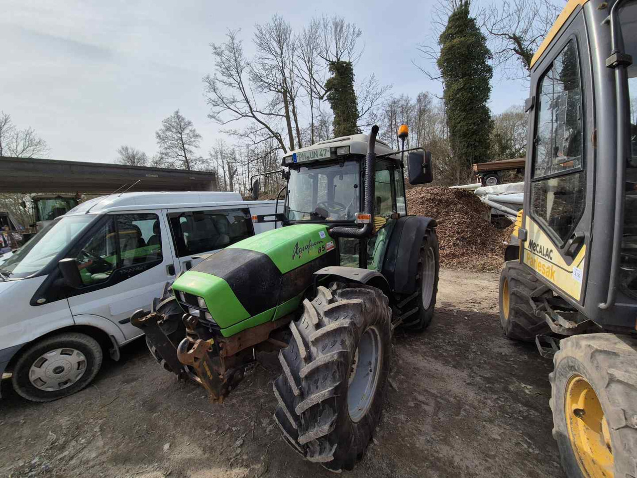 Трактор DEUTZ-FAHR AGROFARM 85: слика 2