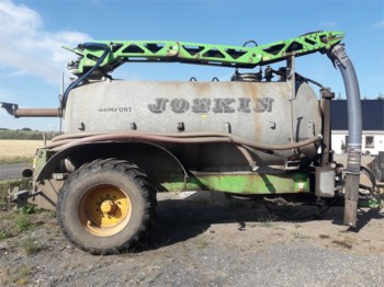 Joskin 11000S - Распрскувач на арско ѓубриво