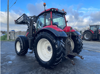 Трактор VALTRA T174: слика 3