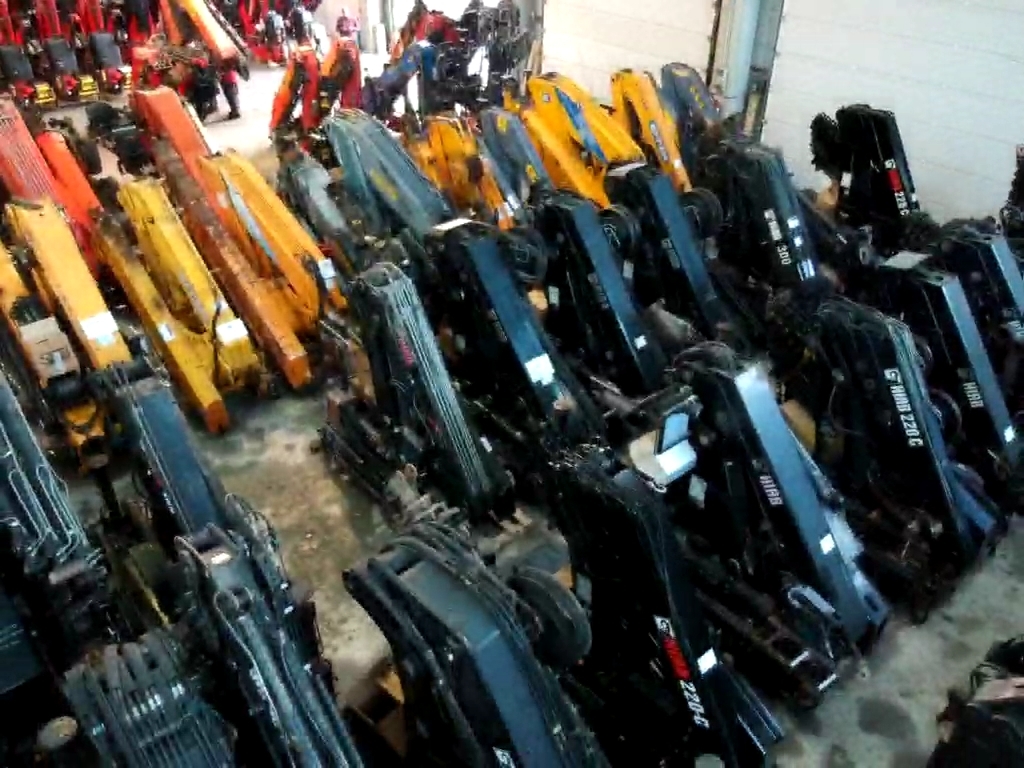 TRANSGRUAS - Возила за продажба undefined: слика 4