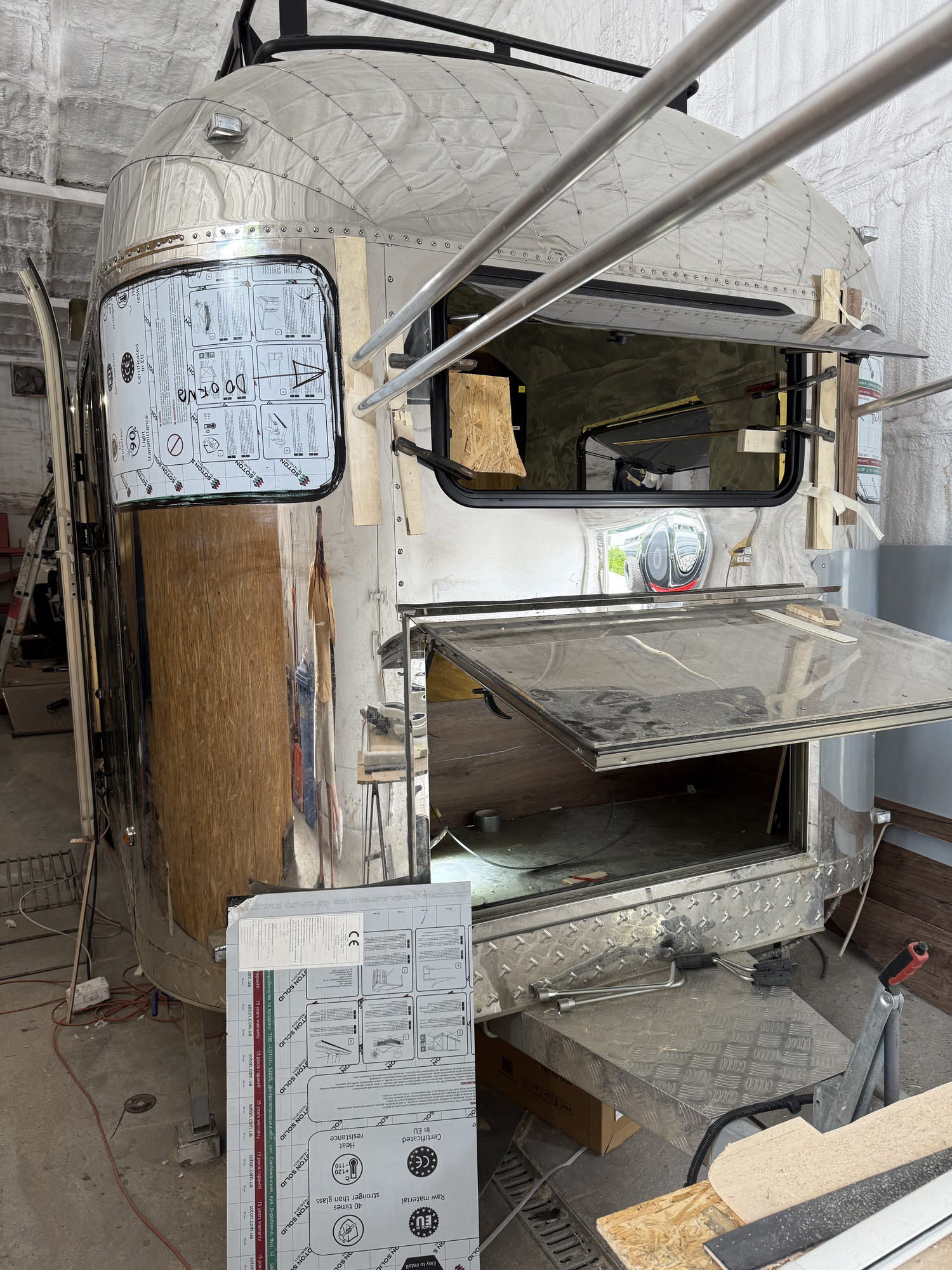 SHINE - American Food Truck - Возила за продажба undefined: слика 42