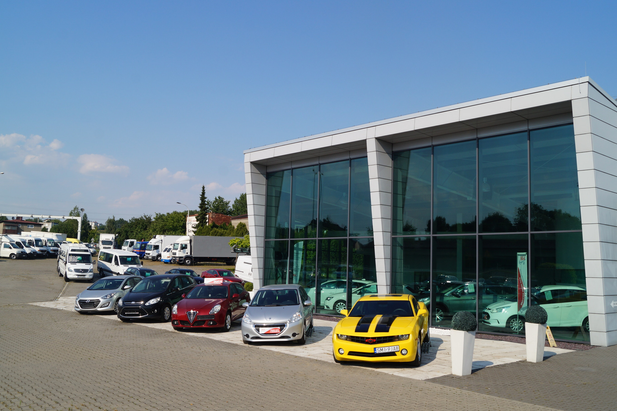 MGC CENTRUM SAMOCHODOW DOSTAWCZYCH - Автобуси - Година: 2012, 4x2, Евро 5 undefined: слика 2