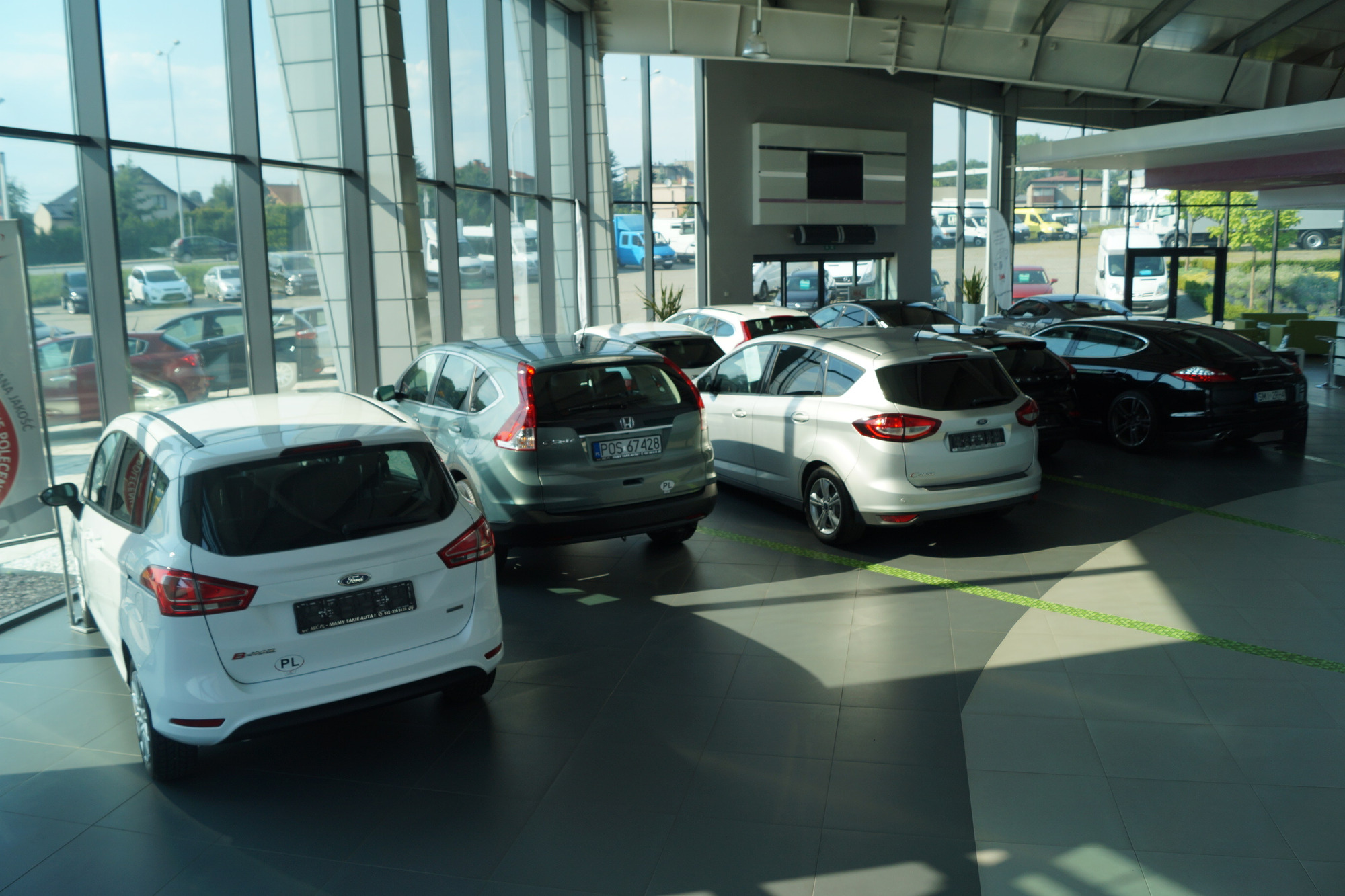 MGC CENTRUM SAMOCHODOW DOSTAWCZYCH - Автобуси - Година: 2012, 4x2, Евро 5 undefined: слика 12