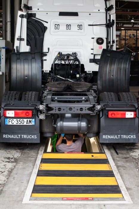 Renault Trucks France - Камиони - 4x2, Евро 5, клима уред undefined: слика 7