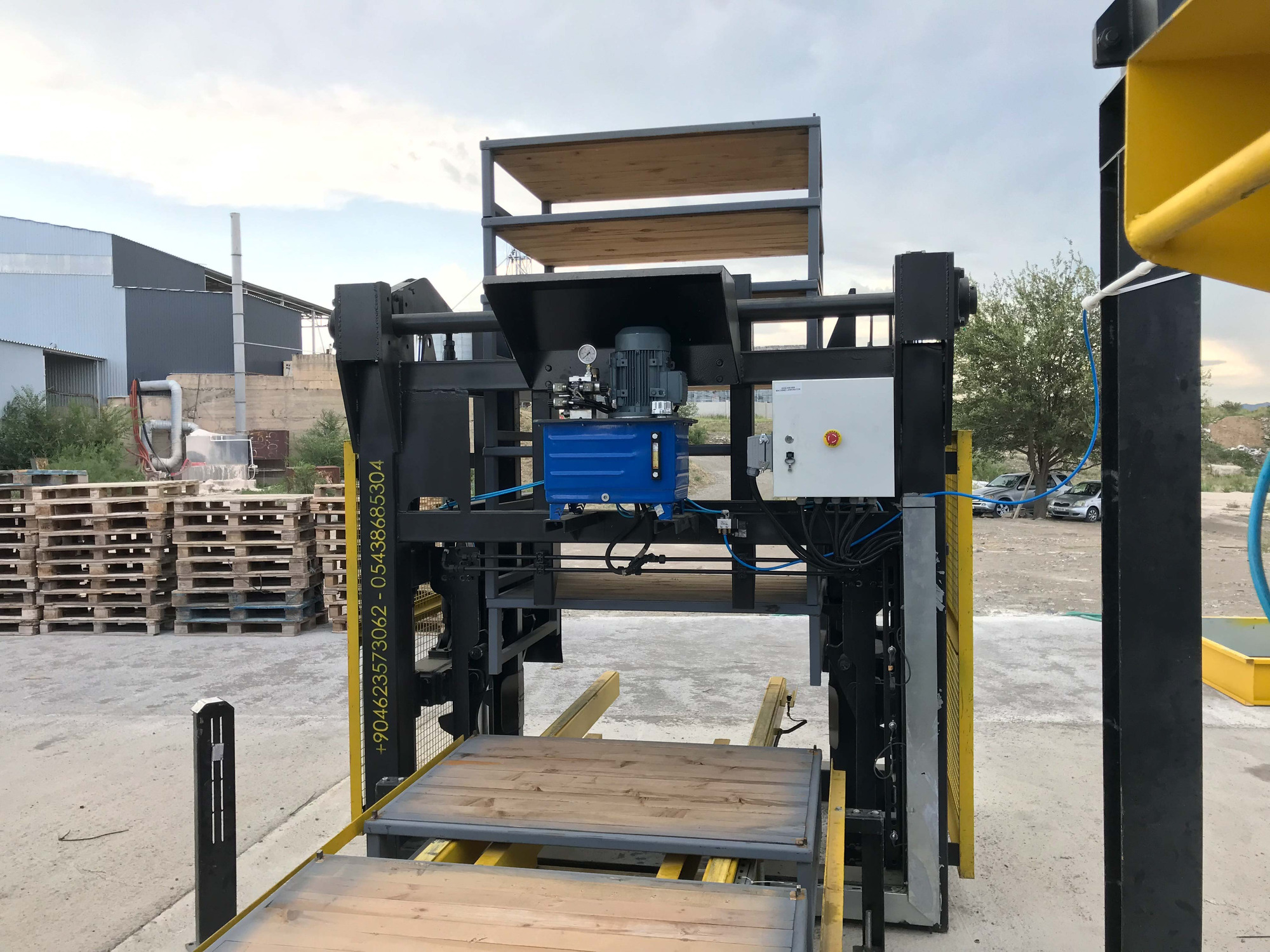 Beyazlı Group undefined: слика 100