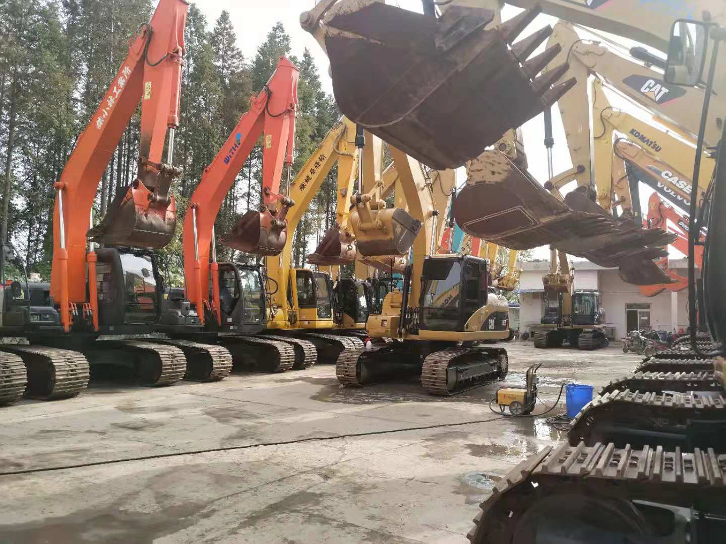 Shanghai Walila Engineering Machinery Co., Ltd. - Градежни машини XCMG - Година: 2023, Евро 4 undefined: слика 9