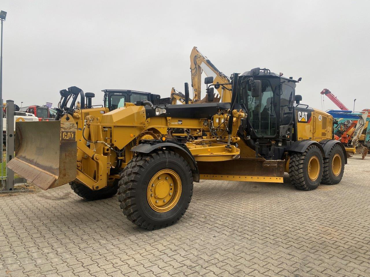 MACHINEHANDEL LAMERS B.V. - Возила за продажба undefined: слика 2