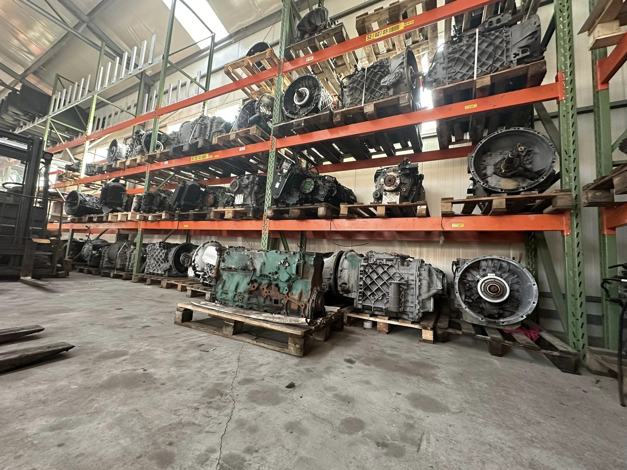 TT TRUCKS & PARTS NATALIA NAWASIELSKA undefined: слика 4