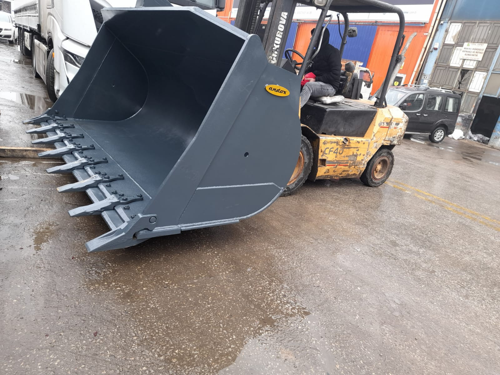 ANDOKS - Возила за продажба undefined: слика 71