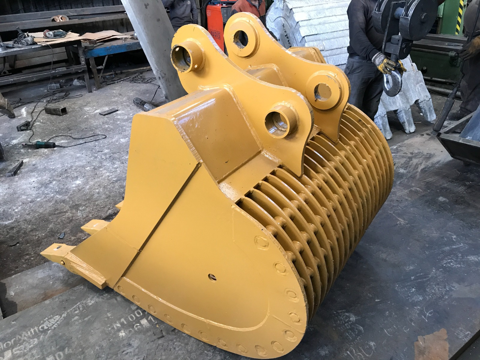 ANDOKS - Возила за продажба undefined: слика 3