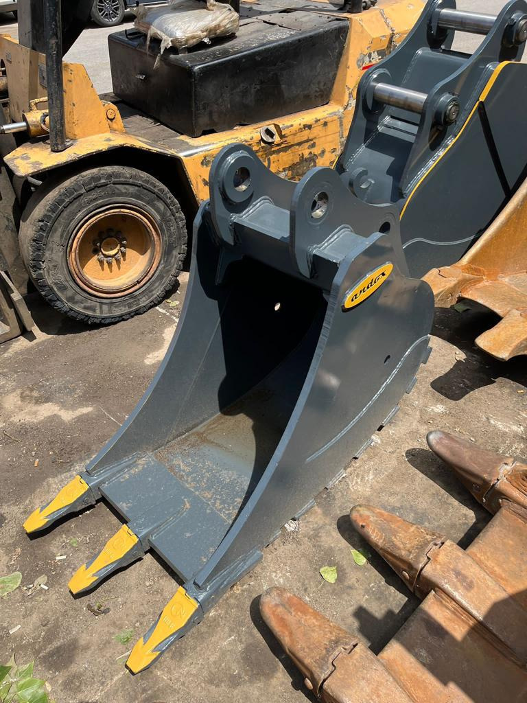 ANDOKS - Возила за продажба undefined: слика 7