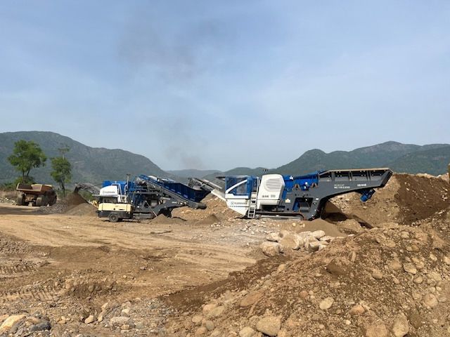 DOOLEY QUARRYING SOLUTIONS (DQS) LIMITED - Возила за продажба undefined: слика 17