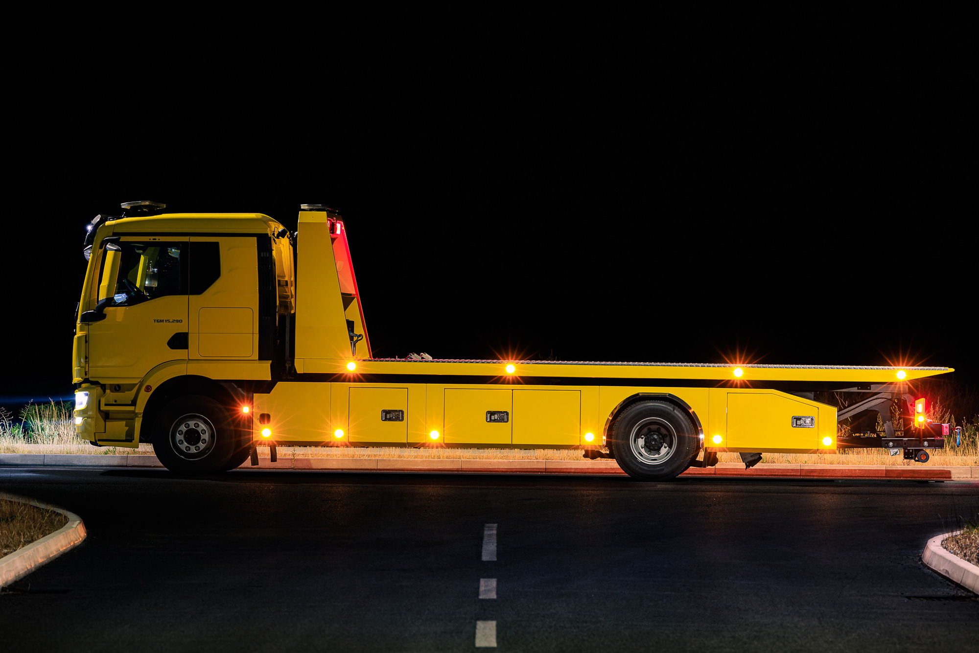 ESSEL – SL SLOVAKIA, a.s. - Возила за продажба undefined: слика 14