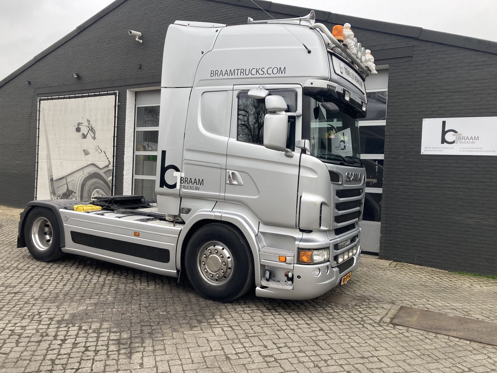 BRAAM TRUCKS & TRAILER VERHUUR B.V. - Возила за продажба undefined: слика 2