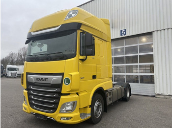 Камион влекач DAF XF 480