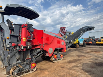 Асфалтна мелница WIRTGEN W100F