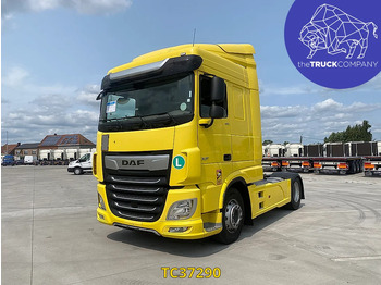 Камион влекач DAF XF