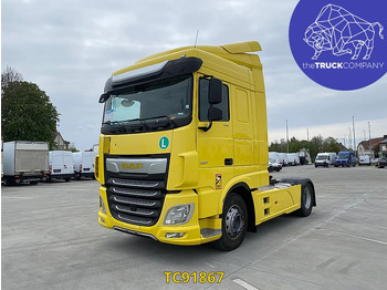 Камион влекач DAF XF
