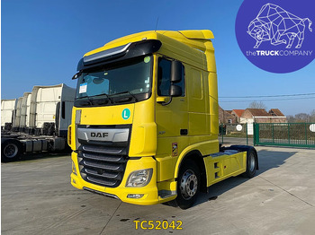 Камион влекач DAF XF