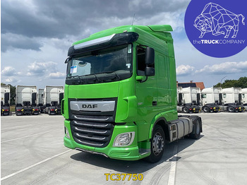 Камион влекач DAF XF
