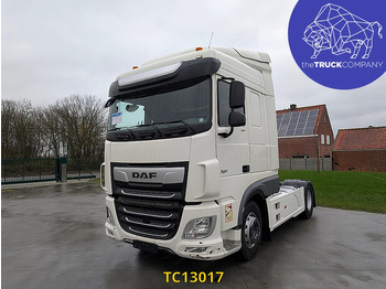 Камион влекач DAF XF