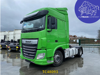 Камион влекач DAF XF