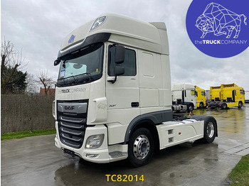 Камион влекач DAF XF
