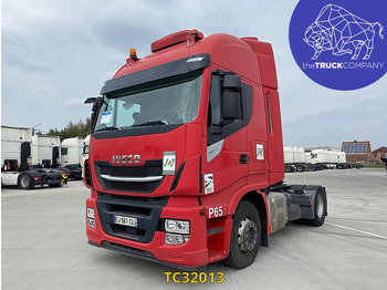 Камион влекач IVECO Stralis 460