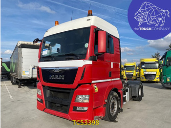 Камион влекач MAN TGX