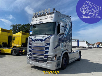 Камион влекач SCANIA S 500