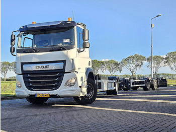 Транспортер на контејнер/ Камион со променливо тело DAF CF 410