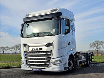 Транспортер на контејнер/ Камион со променливо тело DAF XG 480