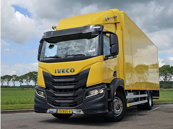Камион сандучар IVECO S-WAY