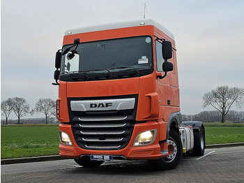 Камион влекач DAF XF 450