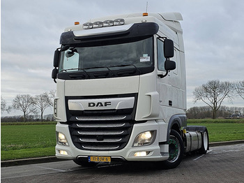 Камион влекач DAF XF 450