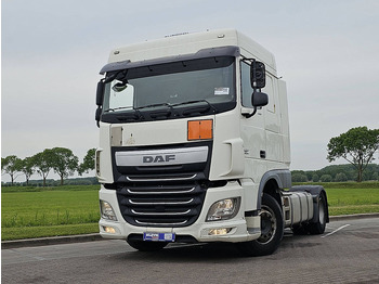 Камион влекач DAF XF 460