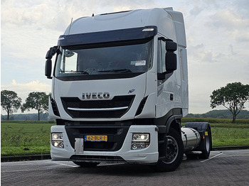 Камион влекач IVECO Stralis