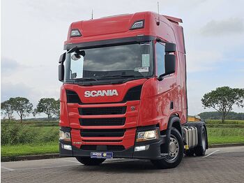 Камион влекач SCANIA R 450