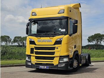 Камион влекач SCANIA R 450