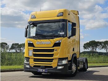 Камион влекач SCANIA R 450