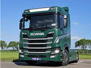 Камион влекач SCANIA R