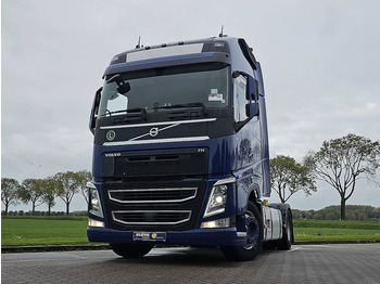 Камион влекач VOLVO FH 460