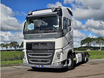 Транспортер на контејнер/ Камион со променливо тело VOLVO FH 460