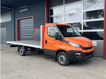 Комбе со отворен сандак IVECO Daily 35s14