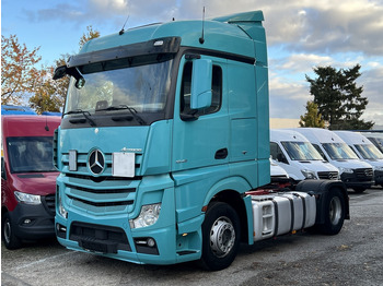 Камион влекач MERCEDES-BENZ Actros 1845