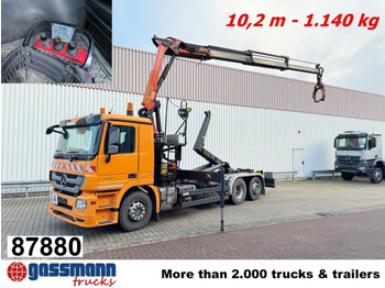 Камион со кука за подигање MERCEDES-BENZ Actros 2541