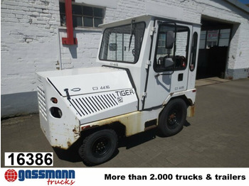 Трактор за багаж